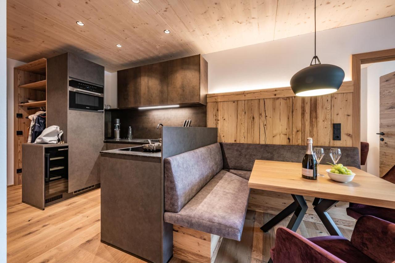 Schoenblick Appartements Tux Bagian luar foto