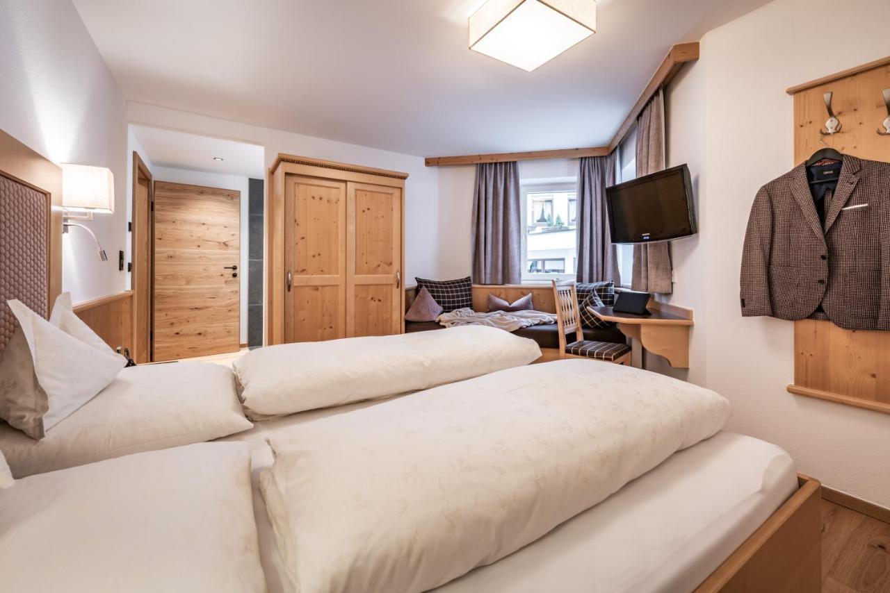 Schoenblick Appartements Tux Bagian luar foto